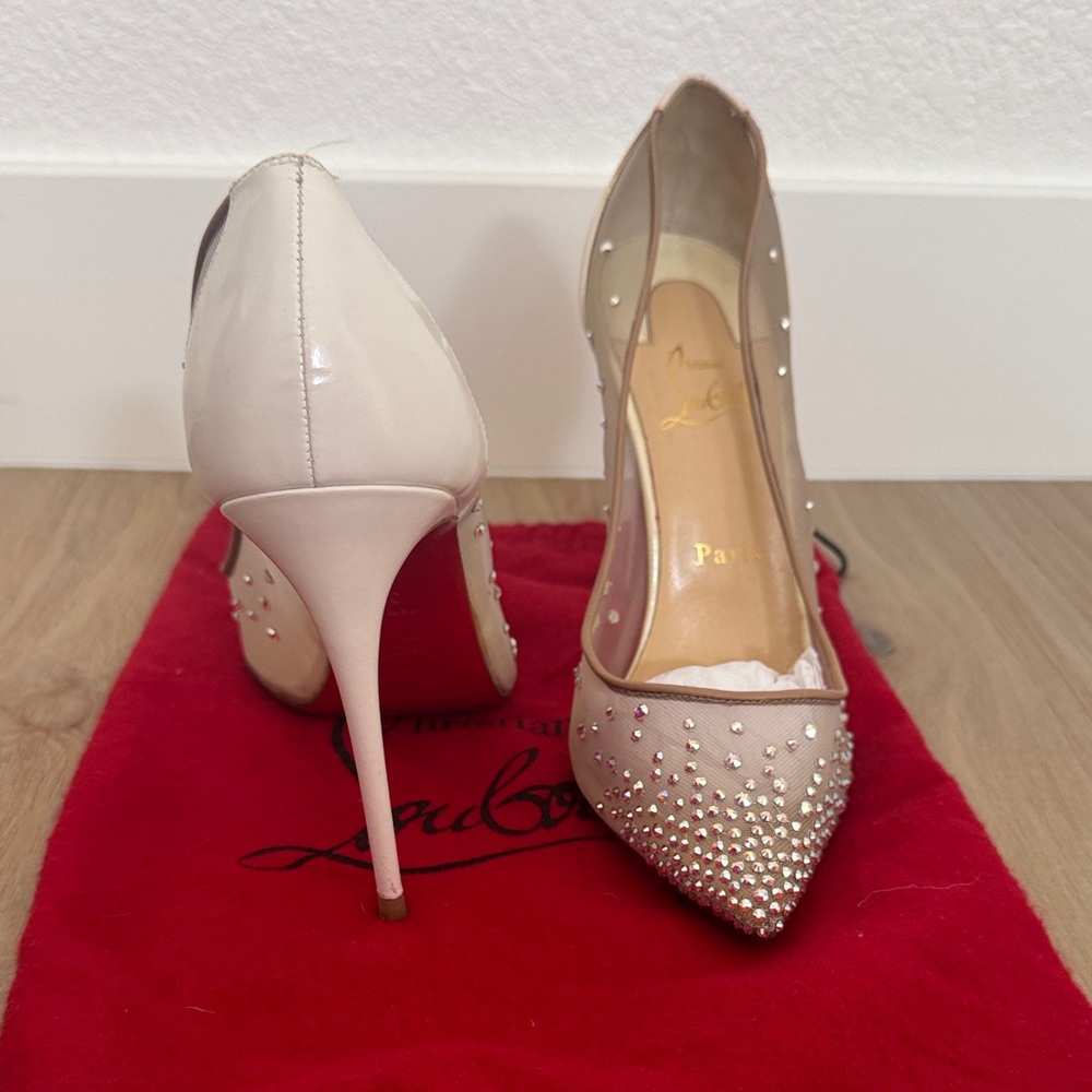 Christian Louboutin Nude/Red Studded Pointed-Toe Pumps - 39